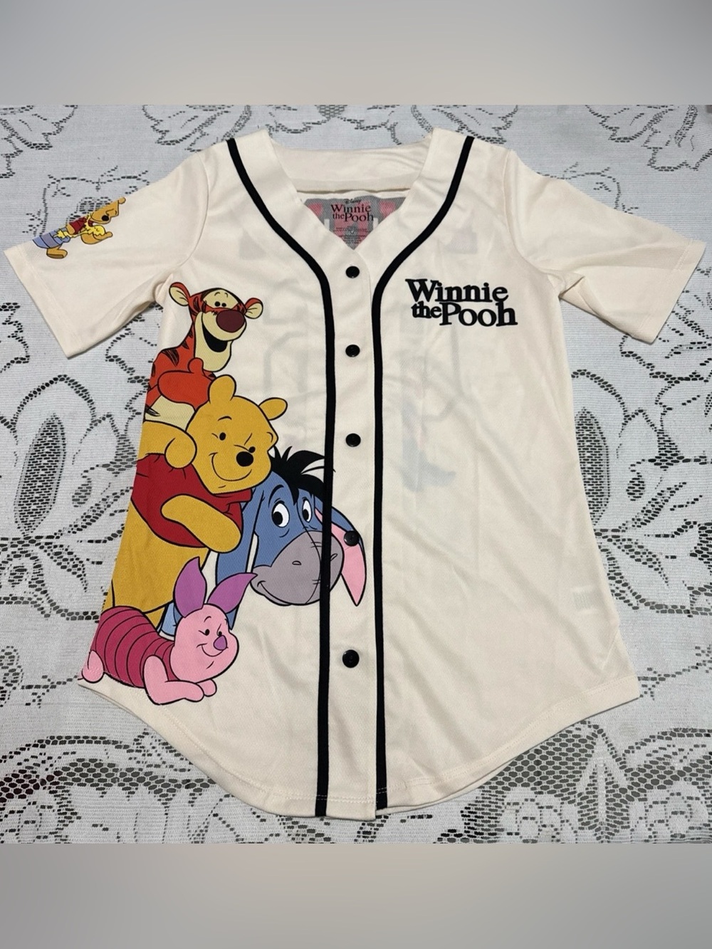 Disney Winnie The Pooh Women’s Medium White Cream Baseball Jersey Hunny #66 NWOT